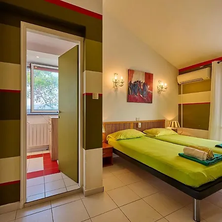 Villa Sejour De Reve Dans De Luxe Sur La En Famille ,amis ,et Animaux Slatine