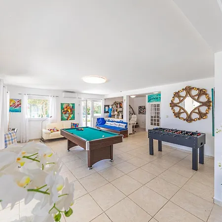 Villa Sejour De Reve Dans De Luxe Sur La En Famille ,amis ,et Animaux