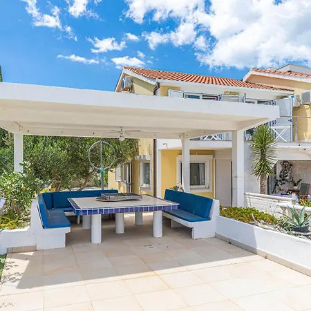 Sejour De Reve Dans De Luxe Sur La En Famille ,amis ,et Animaux Villa *