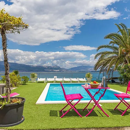 Sejour De Reve Dans De Luxe Sur La En Famille ,amis ,et Animaux Villa Slatine