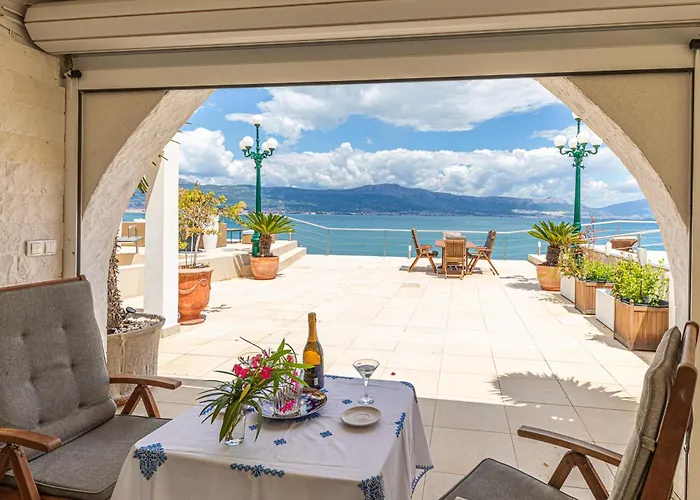 Villa Sejour De Reve Dans De Luxe Sur La En Famille ,amis ,et Animaux *